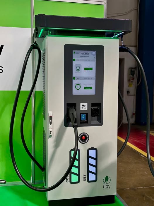 Ultra-Fast DC nabíjacia stanica 320 kW: maximálny výkon pre modernú elektromobilitu