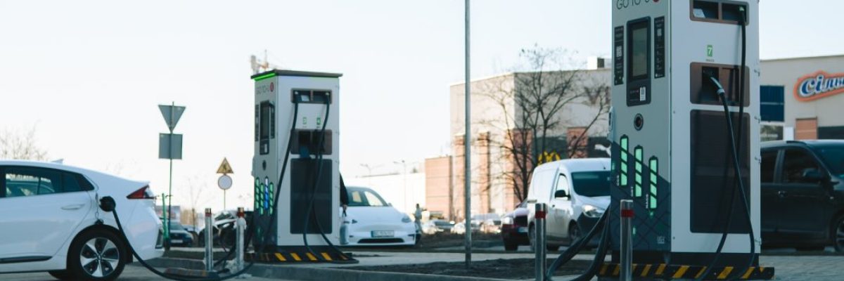 ultrarýchly nabíjací hub 640 kw